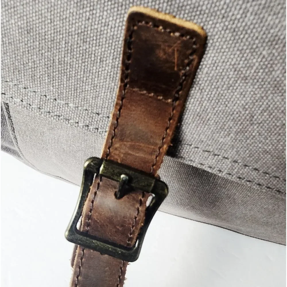 Soaeon nwt canvas